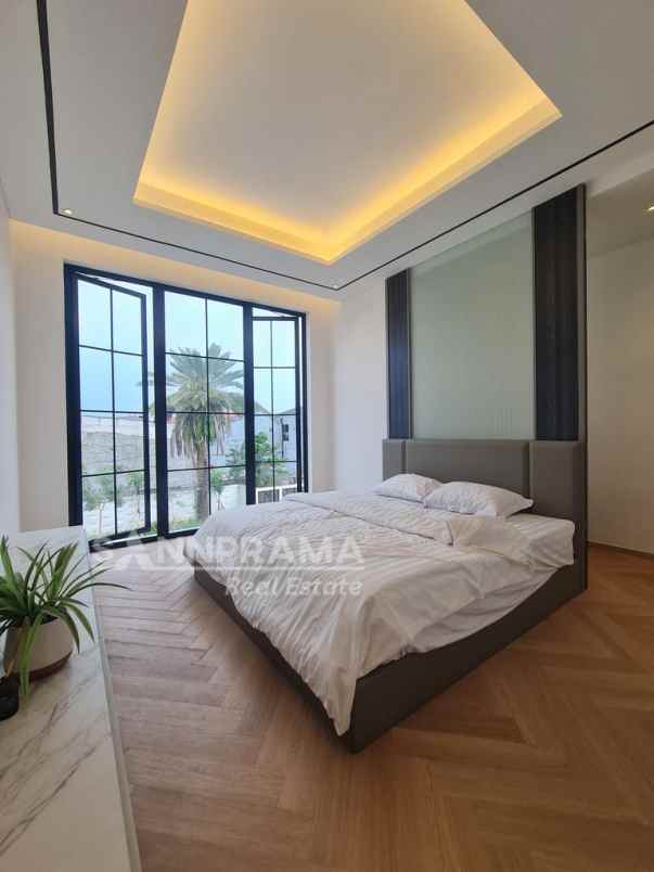 dijual rumah pegadungan kalideres