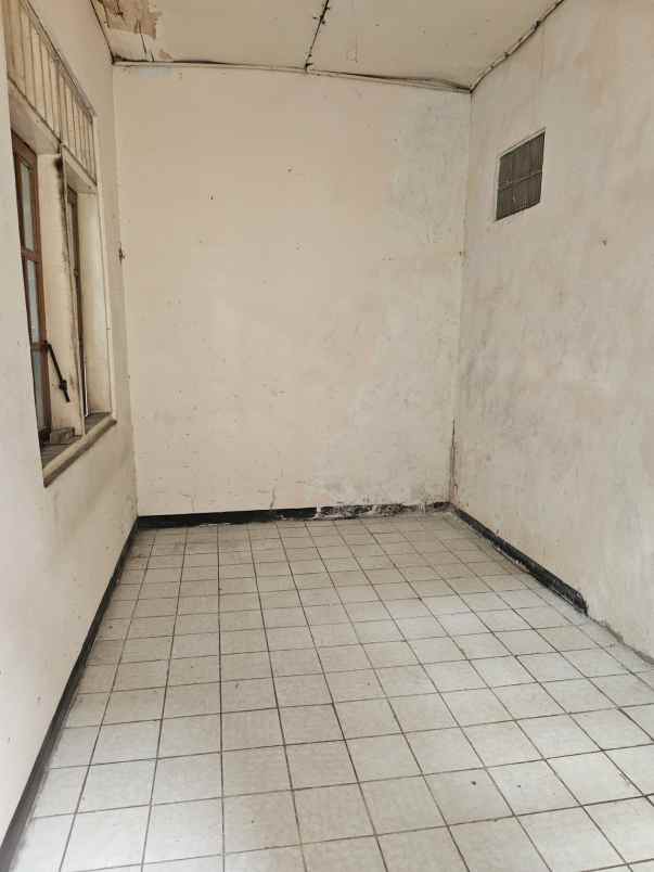dijual rumah penggilingan elok