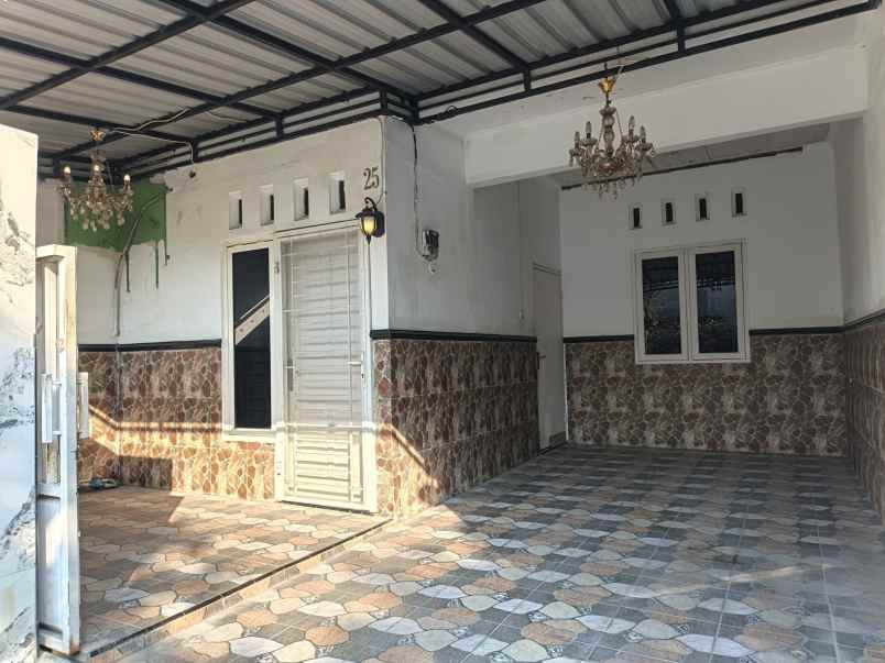dijual rumah perum purwomukti