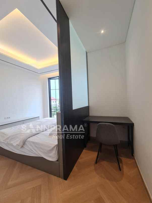 dijual rumah perumahan citra garden