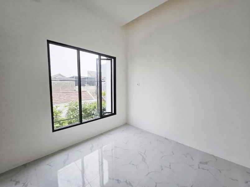 dijual rumah perumahan pondok ungu