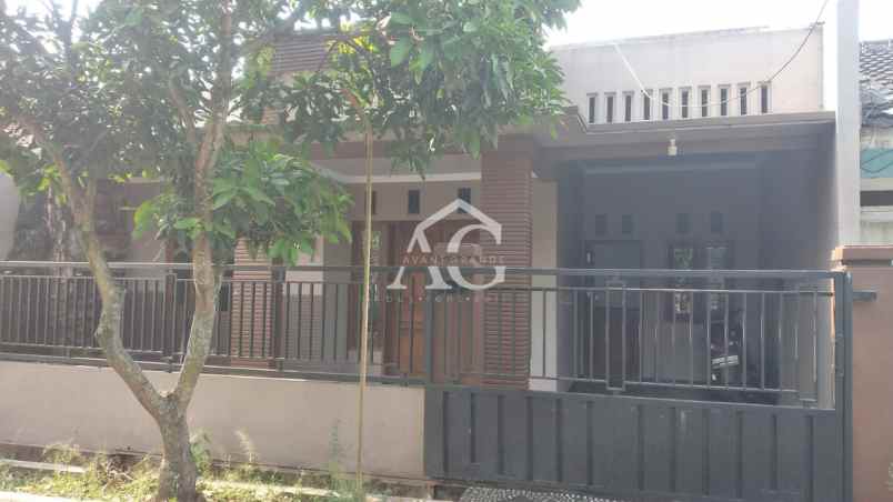 dijual rumah perumahan puri cempaka putih