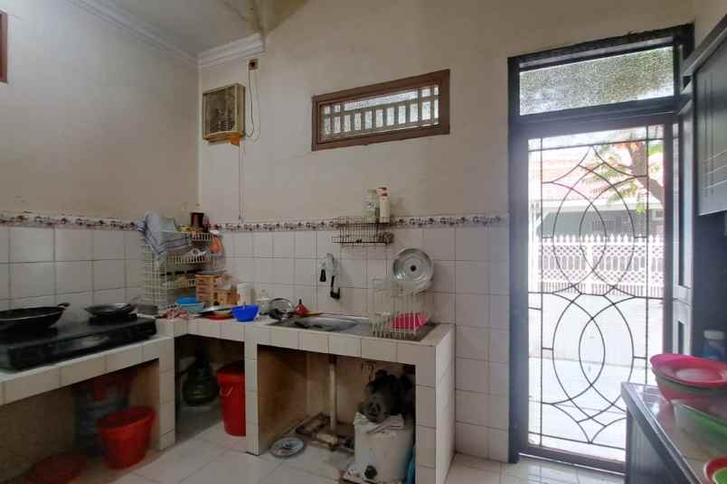 dijual rumah perumahan taman wisma asri