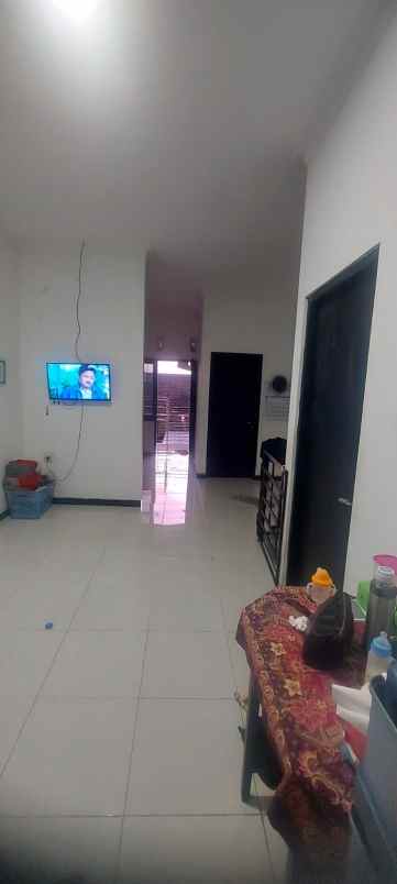 dijual rumah pesona indah