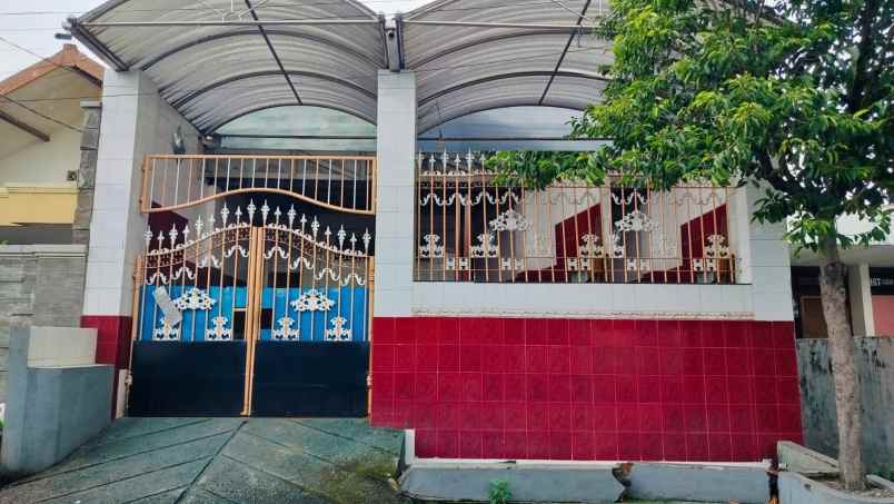 dijual rumah petemon sawahan surabaya