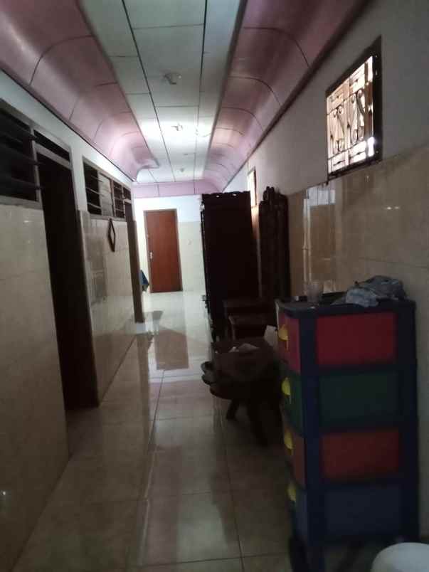 dijual rumah petemon sawahan surabaya