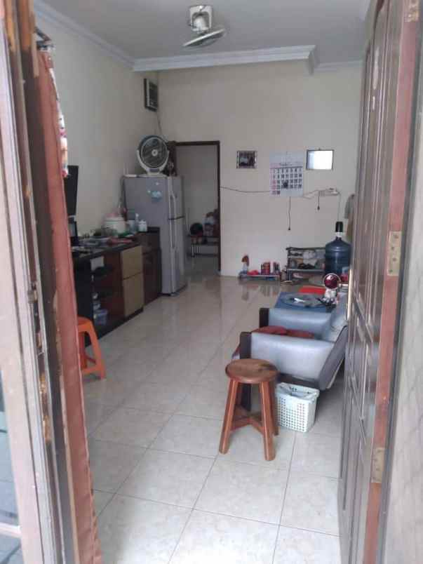 dijual rumah ploso