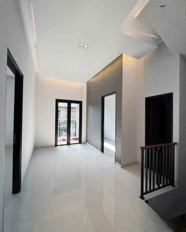 dijual rumah poltangan pasar minggu jaksel