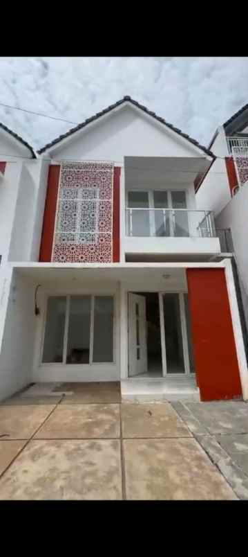 dijual rumah pondok gede