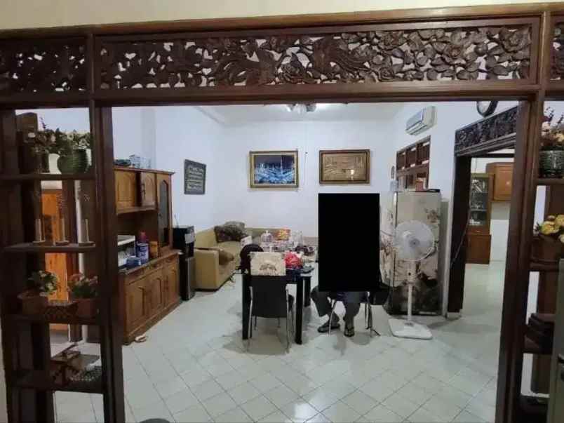 dijual rumah pondok kelapa