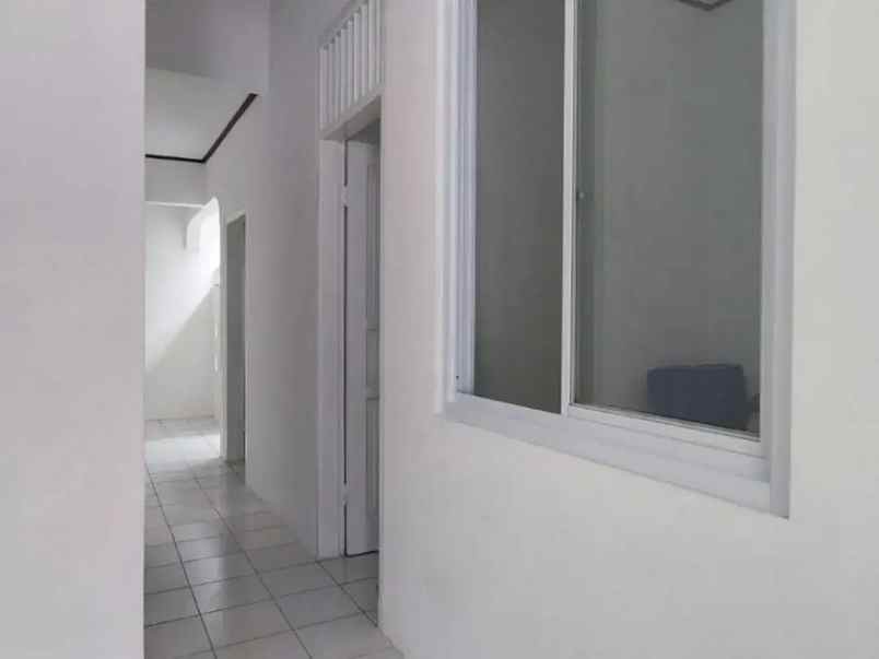 dijual rumah pondok kelapa