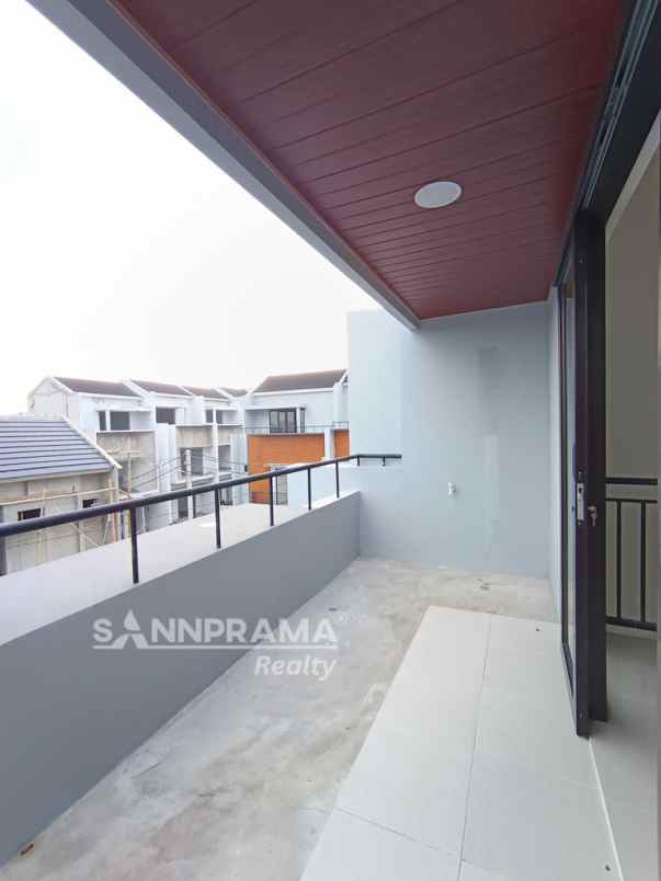 dijual rumah pondok petir