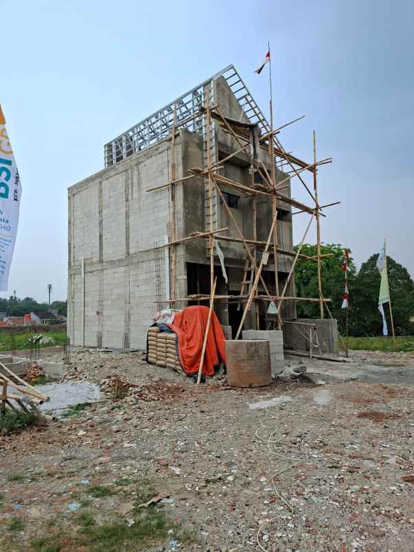 dijual rumah pondok ranggon