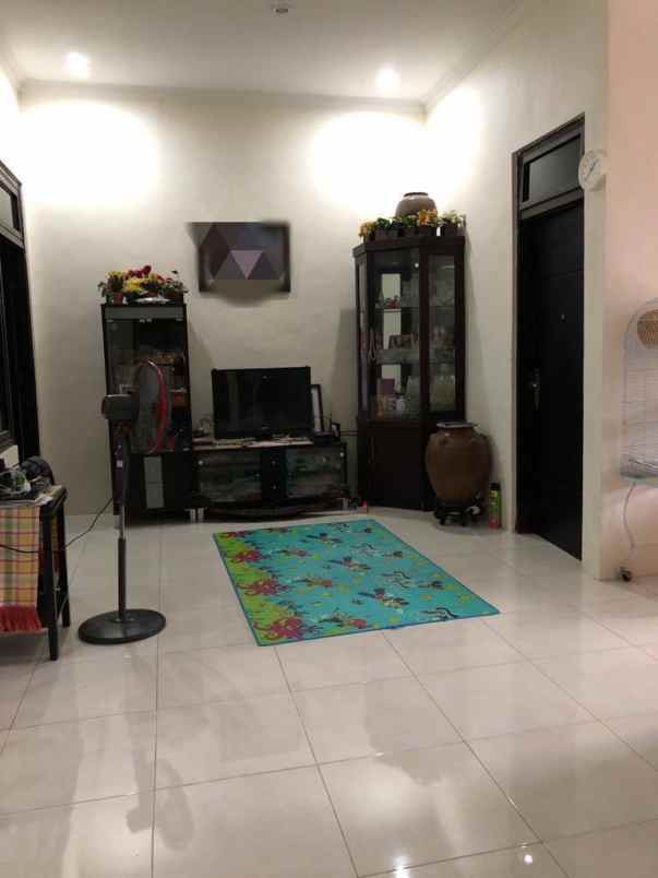 dijual rumah pondok tjandra jalan