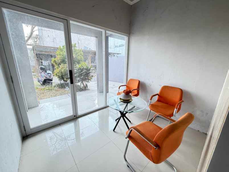 dijual rumah pucangsawit jebres surakarta