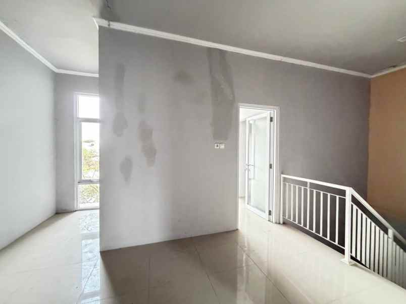 dijual rumah pucangsawit jebres surakarta