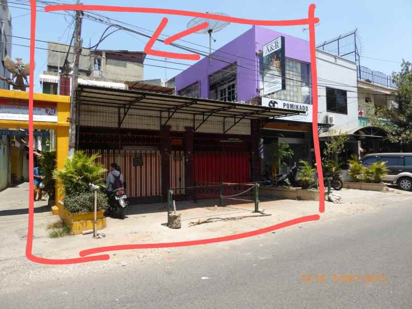 dijual rumah pusat kota surabaya lokasi strategis