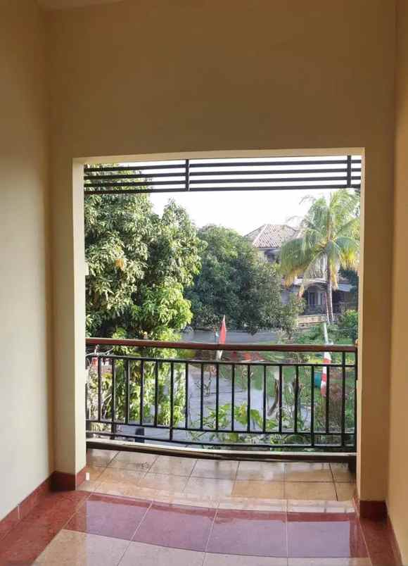 dijual rumah raffles hills cibubur