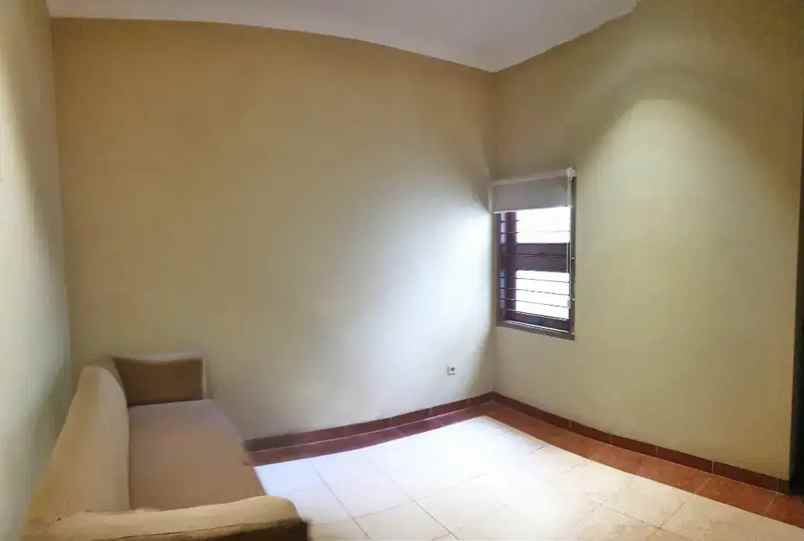 dijual rumah raffles hills cibubur