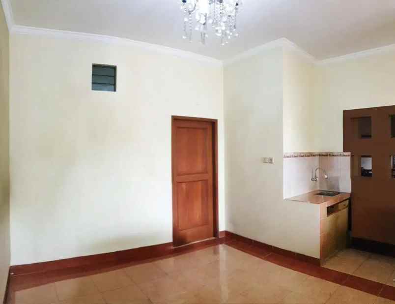 dijual rumah raffles hills cibubur