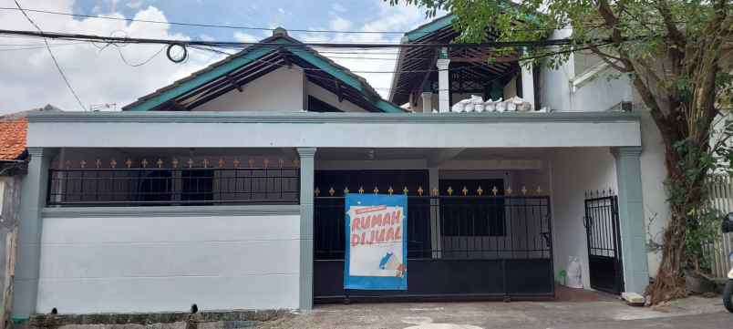 dijual rumah ragunan jakarta selatan