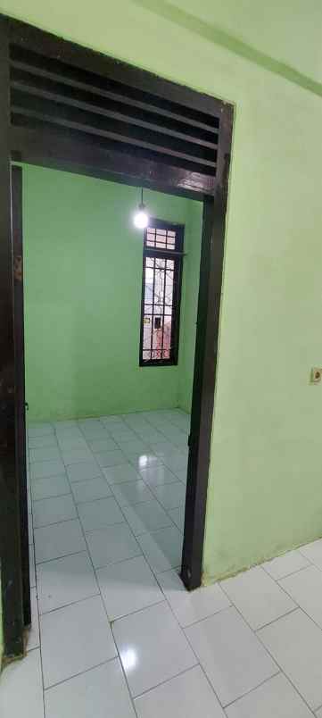 dijual rumah ragunan jakarta selatan