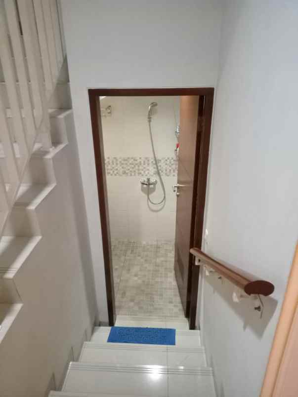 dijual rumah ranting pesona residence