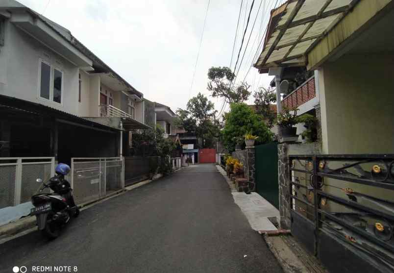 dijual rumah riungbandung