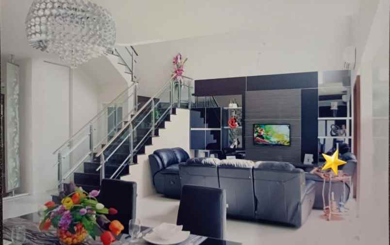 dijual rumah royal residence