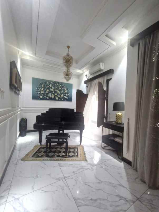 dijual rumah royal residence cakung