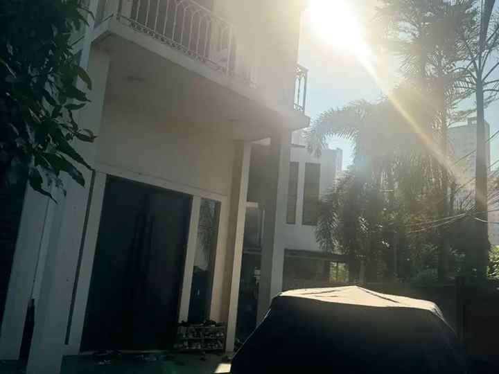 dijual rumah rumah komplek perhubungan