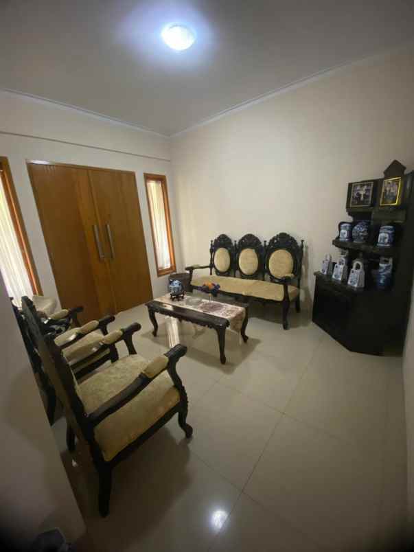 dijual rumah rumah pondok kelapa