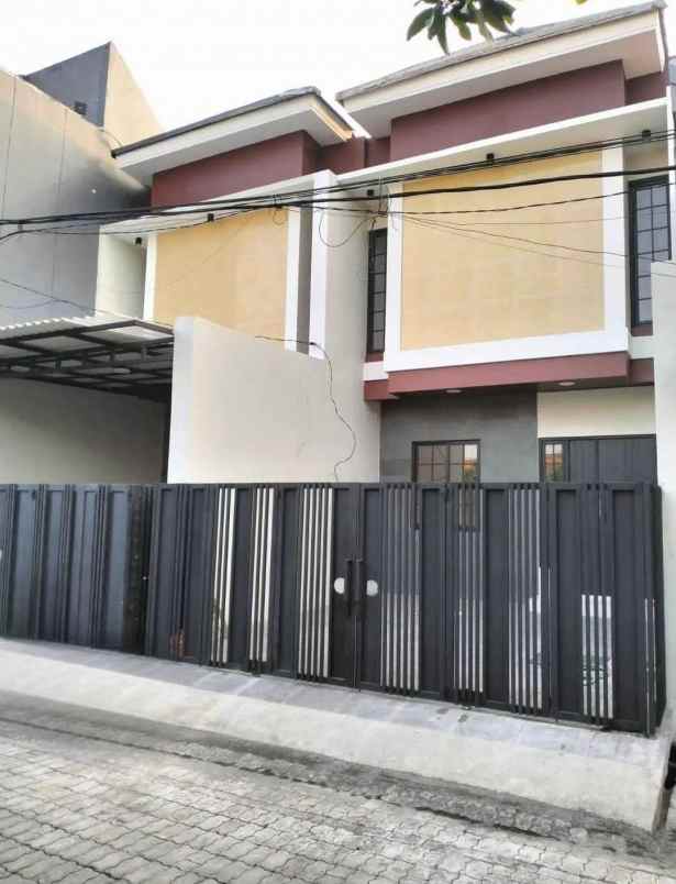 dijual rumah rungkut harapan