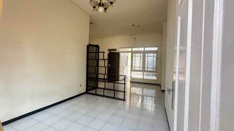 dijual rumah rungkut mapan timur