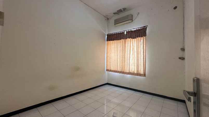 dijual rumah rungkut mapan timur