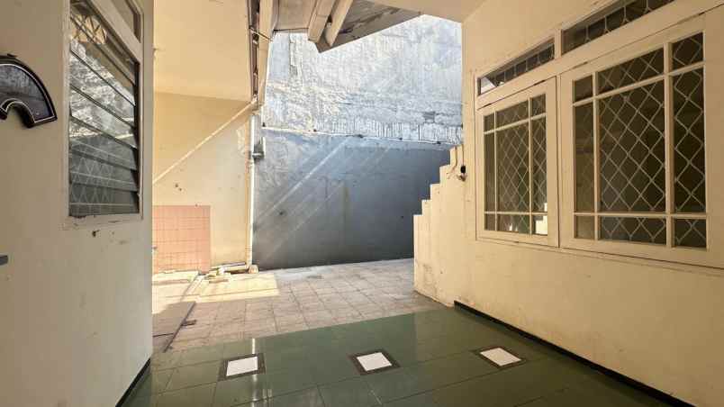 dijual rumah rungkut mapan timur