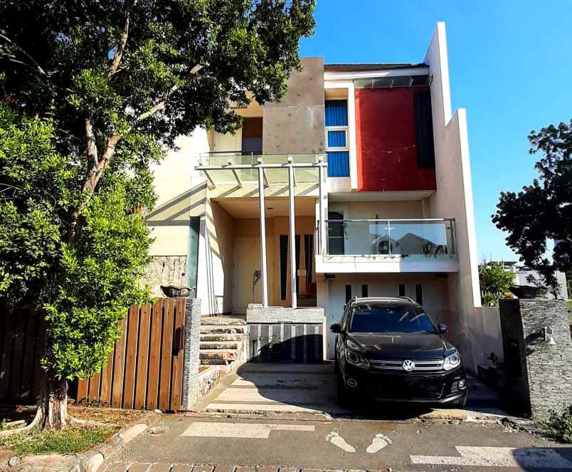 dijual rumah san diego