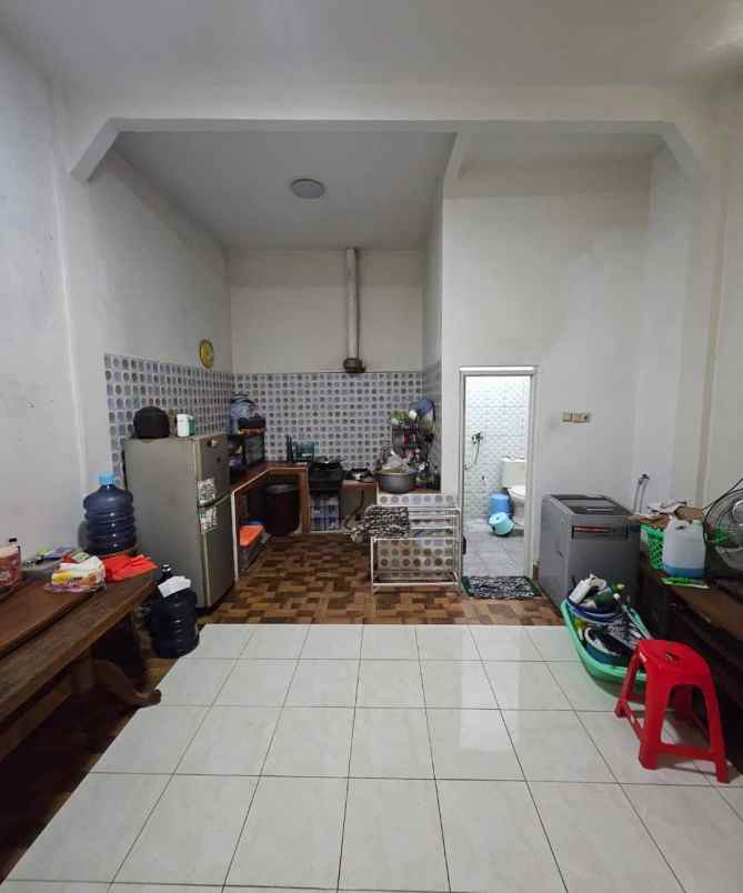 dijual rumah satelit