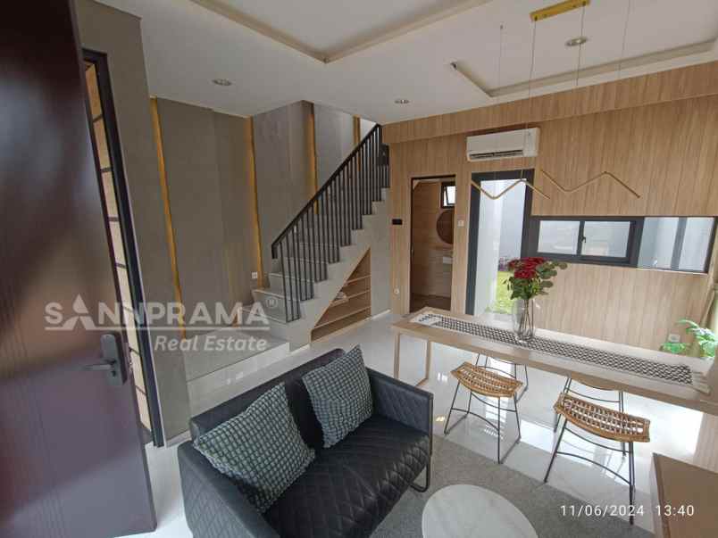 dijual rumah sawangan baru