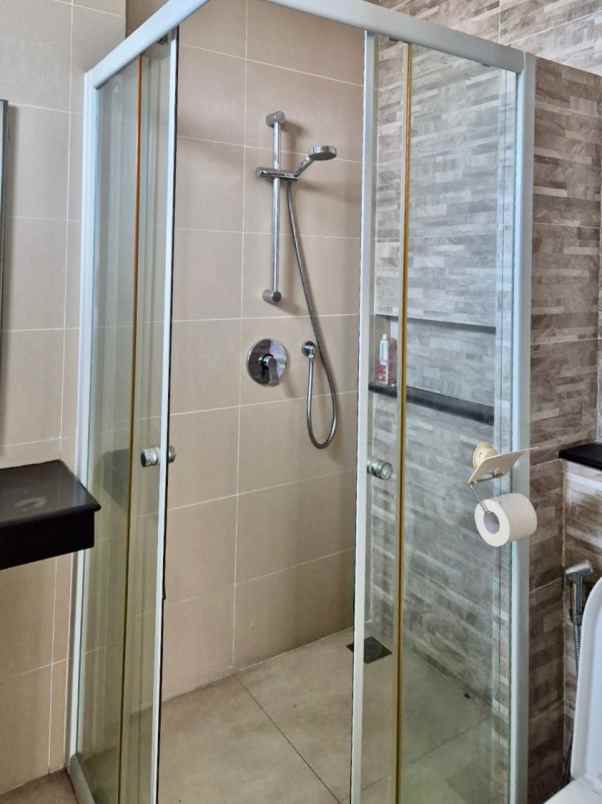 dijual rumah sedayu cluster eropa