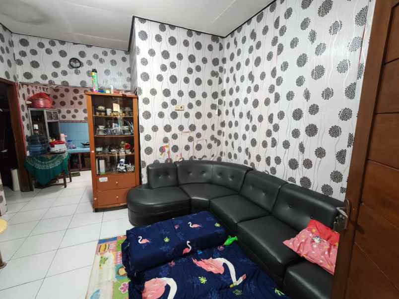 dijual rumah selokaton