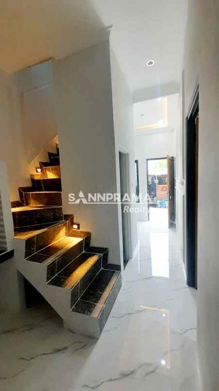 dijual rumah seru cipayung jakarta timur