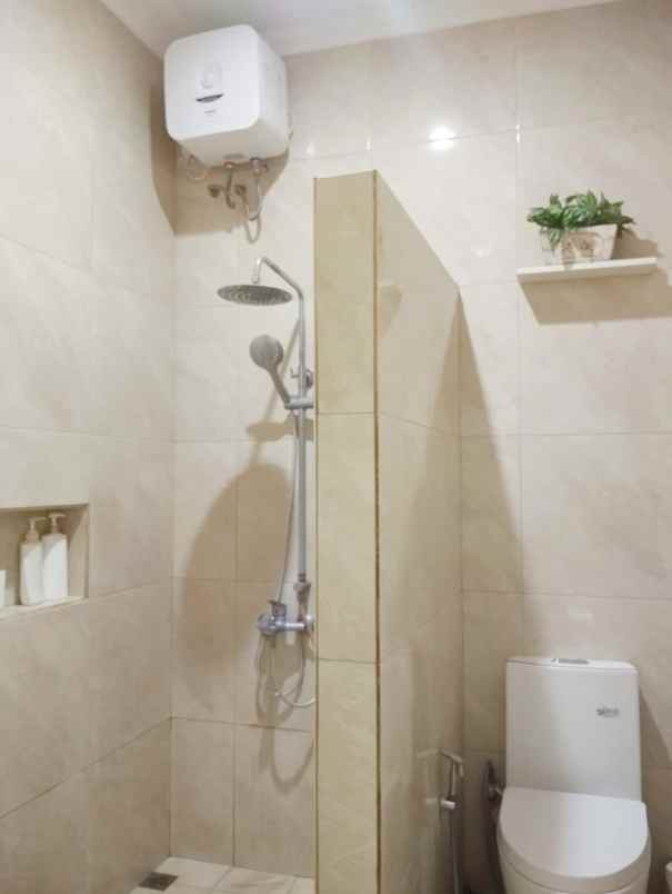 dijual rumah siap huni di cibubur country