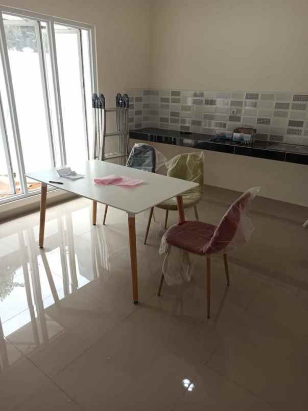 dijual rumah siap huni di citragran cibubur