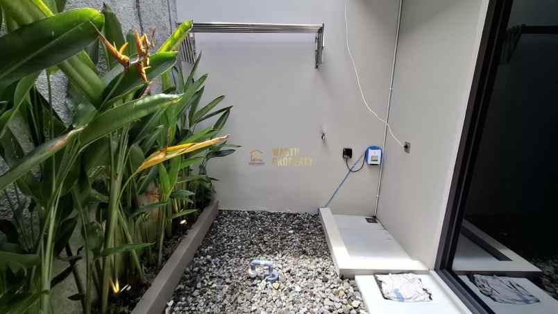 dijual rumah sinduharjo