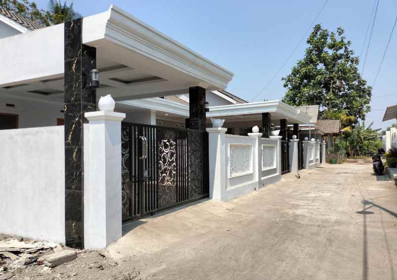 dijual rumah sleman