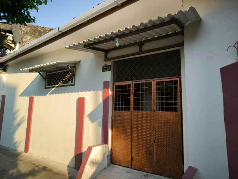 dijual rumah strategis di angke tambora jakarta barat