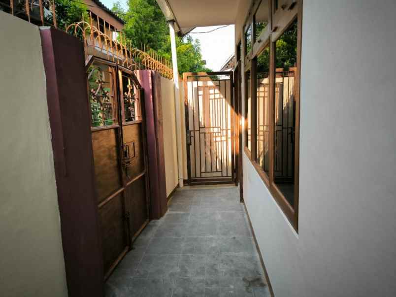 dijual rumah strategis di angke tamnora jakarta barat