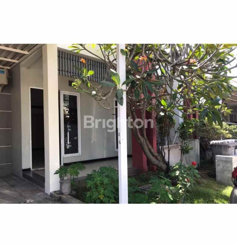 dijual rumah sukolilo dian regency