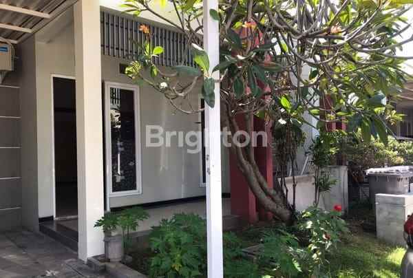 dijual rumah sukolilo dian regency